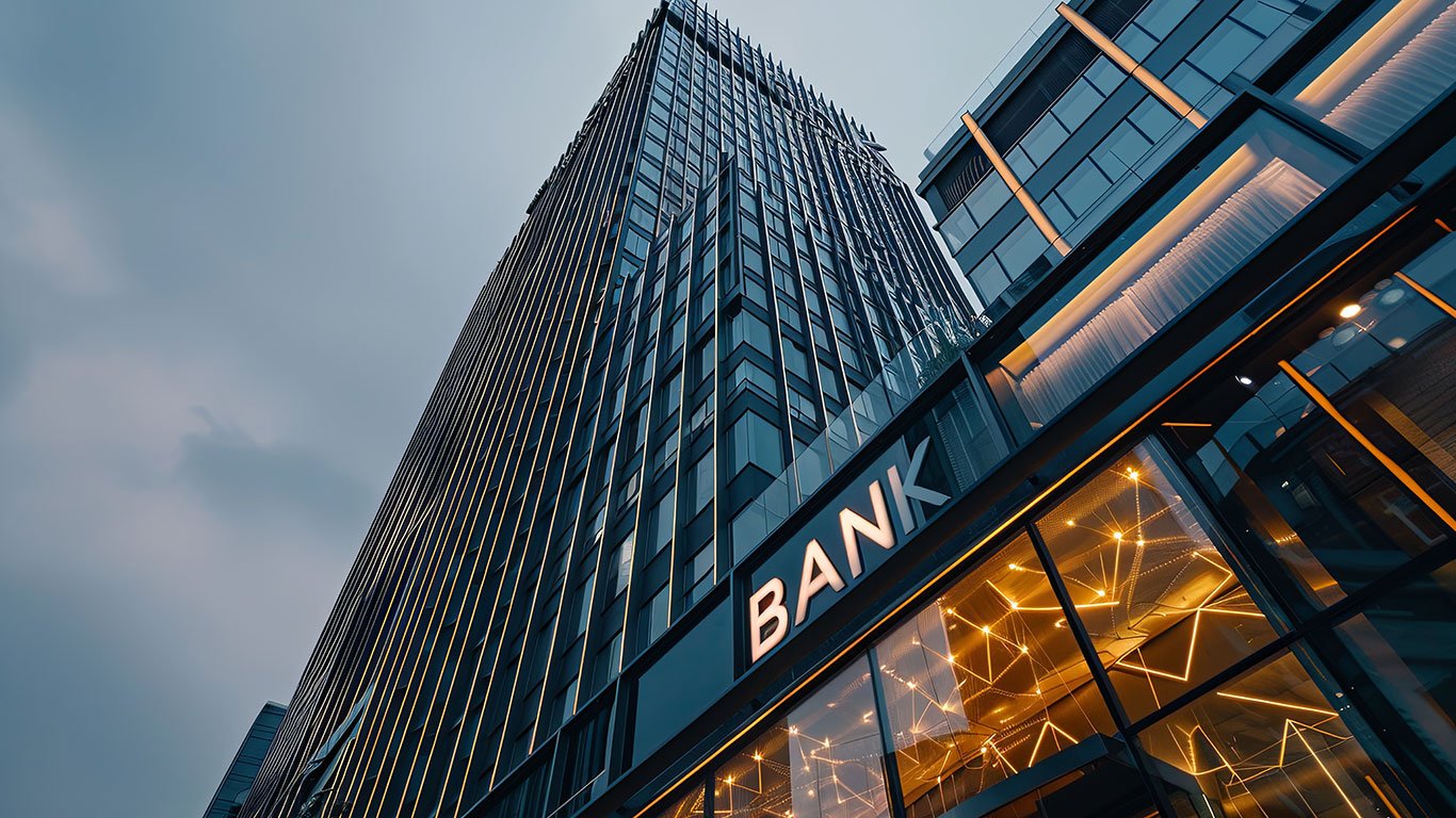 High-security CCTV surveillance for hotels, banks, and embassies in Dubai