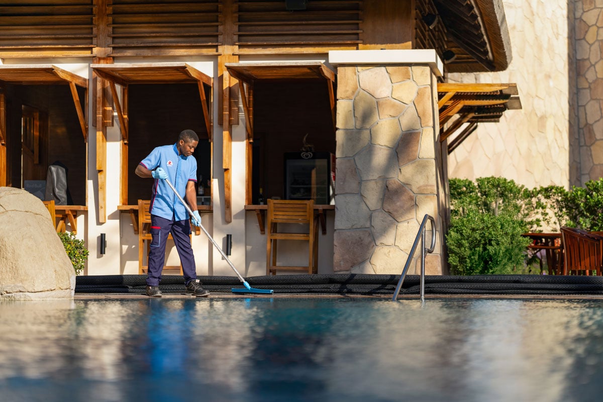 Professional commercial cleaning service in Dubai for offices and corporate buildings